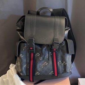 The Gucci Bestiary Backpack GG Supreme Tigers Black Grey — SOLD ELSEWHERE